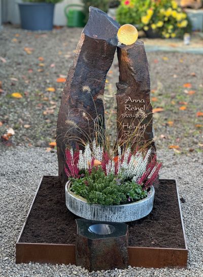 Basalt mit Sonne und Rahmen aus Cortenstahl