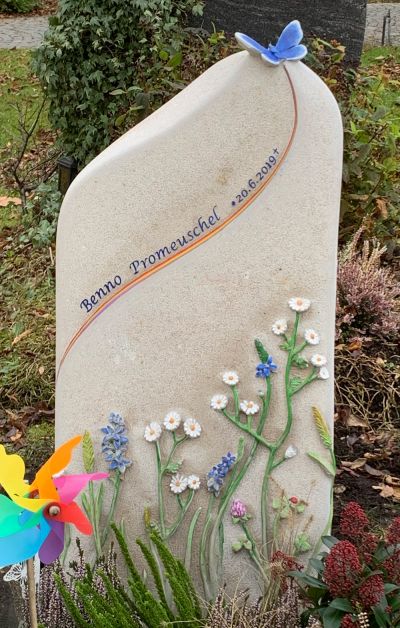 kindergrabstein-benno-Vaterstetten