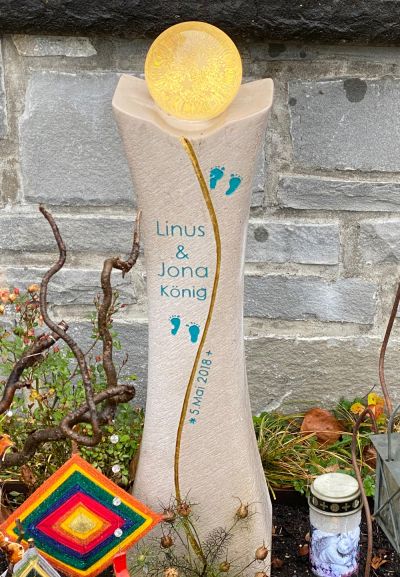 kindergrabstein-fuer-Linus-und-jona-altstätten